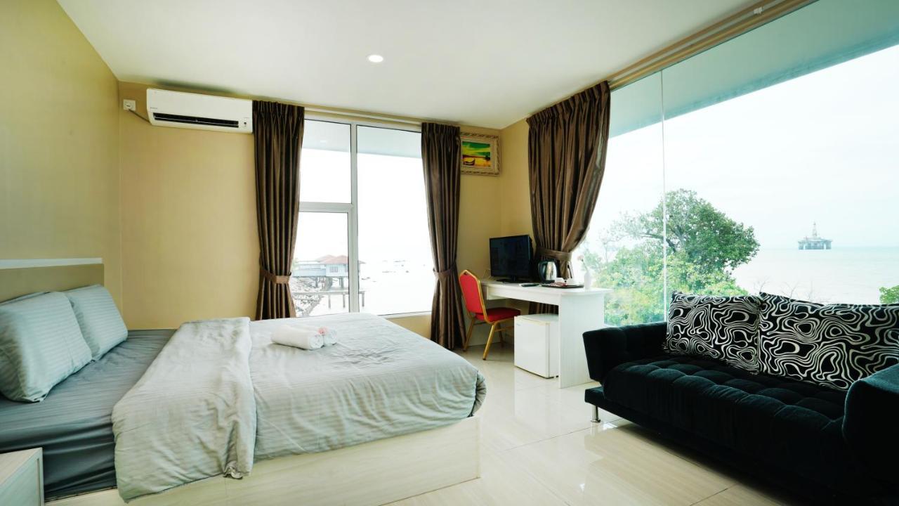 J.G. Resort Pengerang Esterno foto