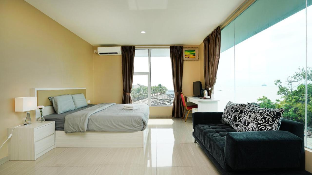 J.G. Resort Pengerang Esterno foto